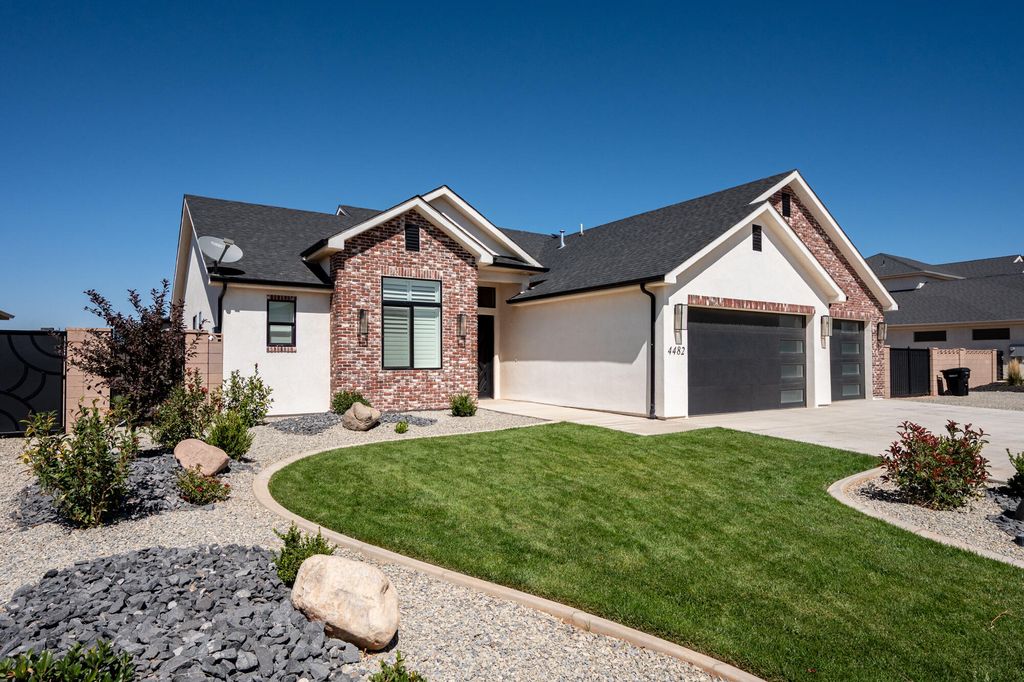 Photo of 4482 W 250 N, Cedar City, UT 84720 (MLS # 113169)