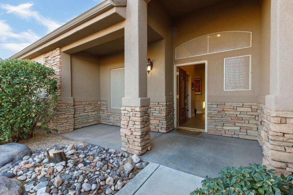 Photo of 59 W 1965 S, Washington, UT 84780 (MLS # 114799)