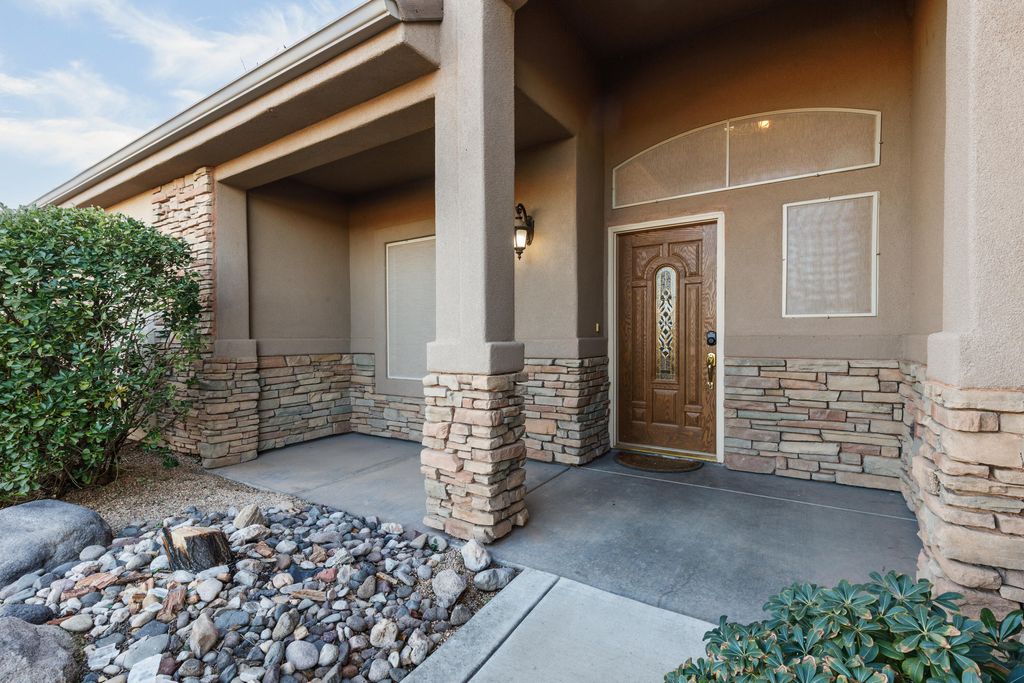 Photo of 59 W 1965 S, Washington, UT 84780 (MLS # 114799)