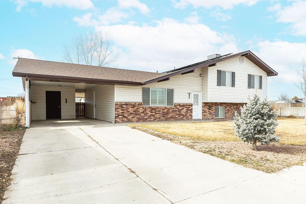 Photo of 297 N 500 West ST W, Milford, UT 84751 (MLS # 114753)