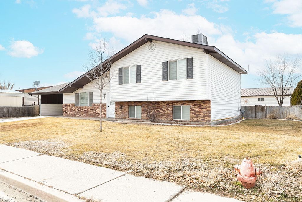 Photo of 297 N 500 West ST W, Milford, UT 84751 (MLS # 114753)