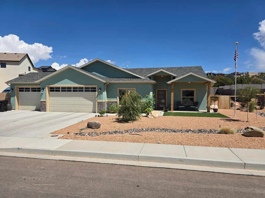 Photo of 2904 W Oak Springs RD, Cedar City, UT 84720 (MLS # 112320)