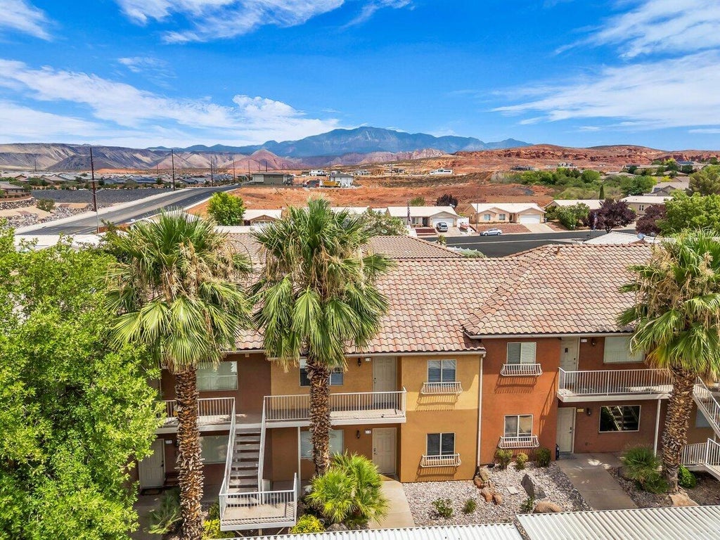 Photo of 700 N Main ST #E6, Washington, UT 84780 (MLS # 115419)
