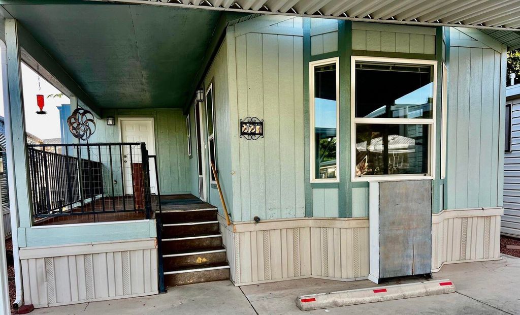 Photo of 1160 E TELEGRAPH ST #227, Washington, UT 84780 (MLS # 112037)