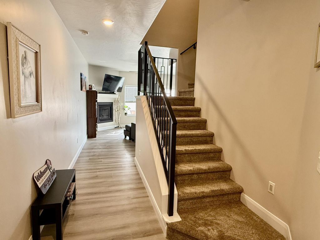 Photo of 668 E Fiddlers Cove DR #11, Cedar City, UT 84721 (MLS # 116035)