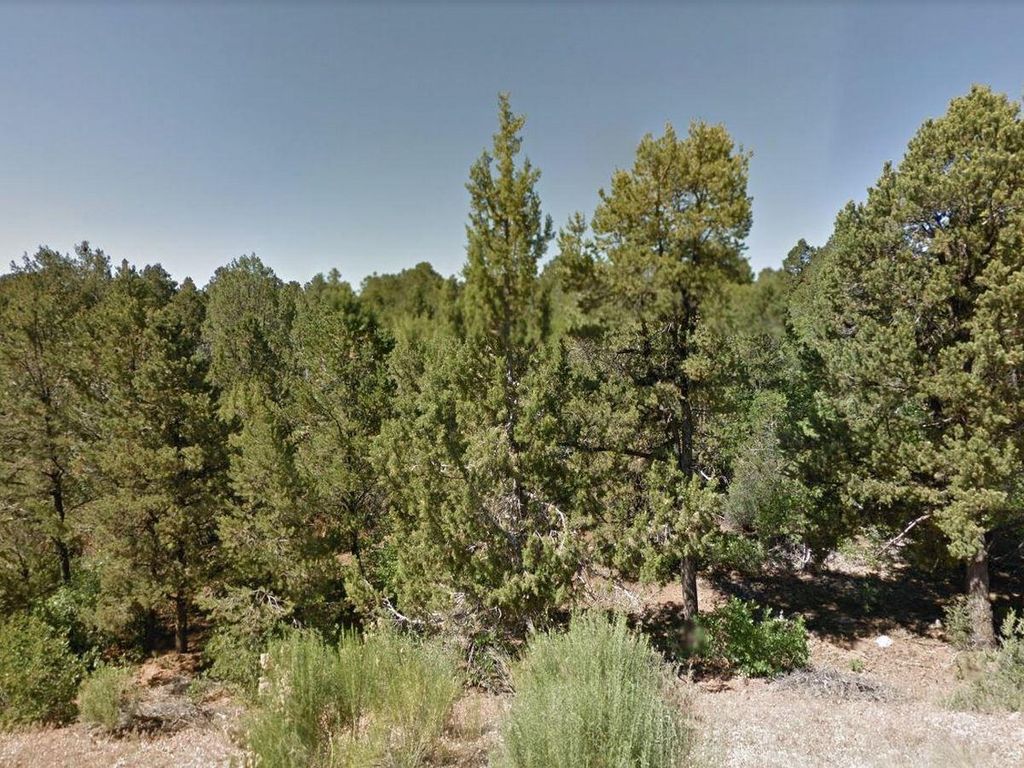 Photo of Zion Hunting Est Blk 1 Lot 22, Duck Creek Village, UT 84762 (MLS # 113039)