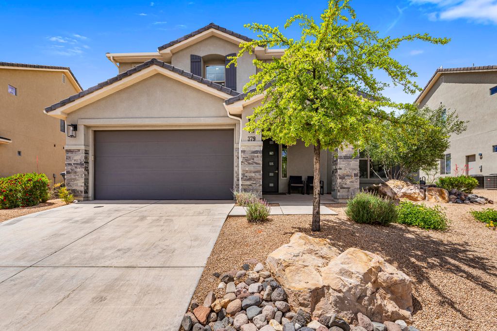 Photo of 379 N Puerta DR, Washington, UT 84780 (MLS # 114725)