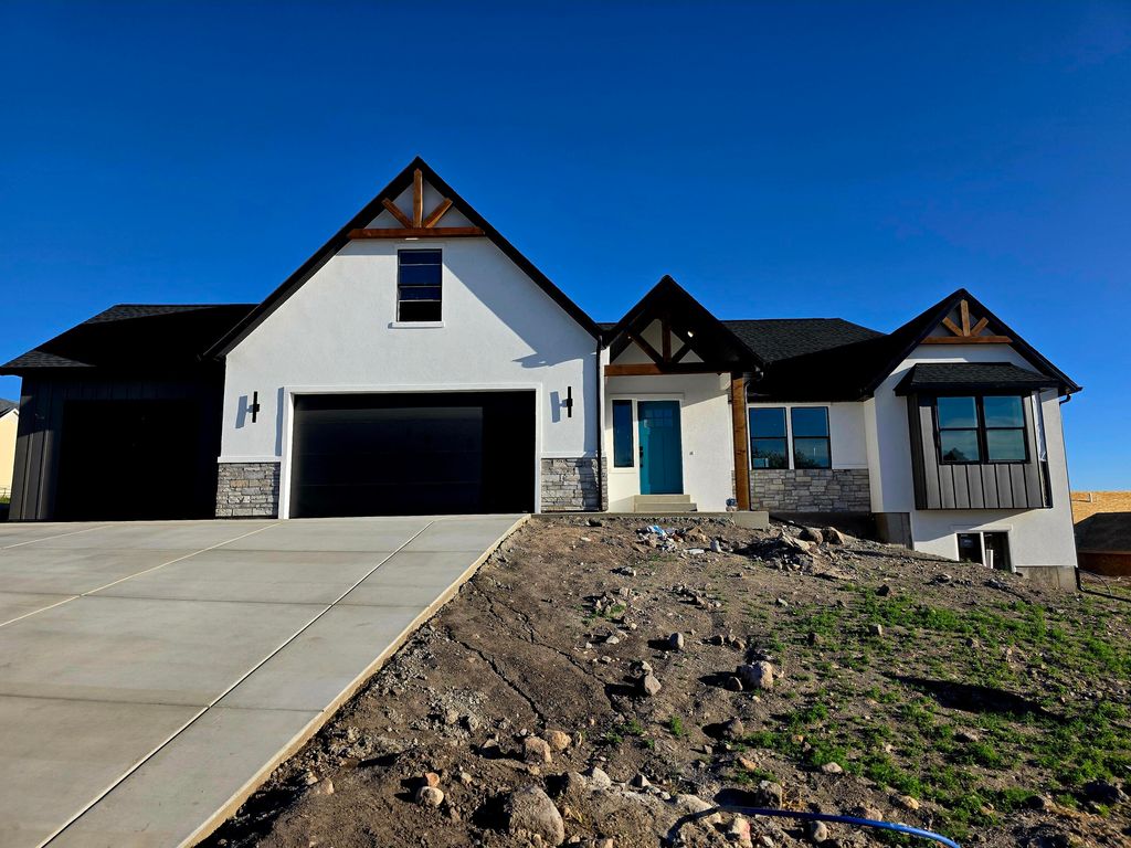 Photo of 1822 E 5250 N, Enoch, UT 84721 (MLS # 111004)