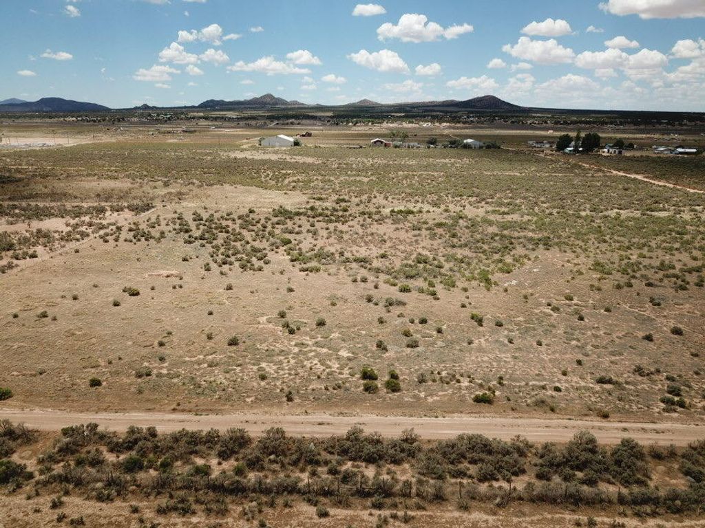 Photo of 5331 N 3300 W, Cedar City, UT 84721 (MLS # 113160)