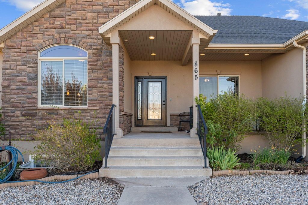 Photo of 865 S 4475 West, Cedar City, UT 84720 (MLS # 111081)