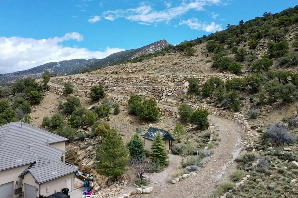 Photo of 1858 N Matchstick Way, Cedar City, UT 84721 (MLS # 115734)