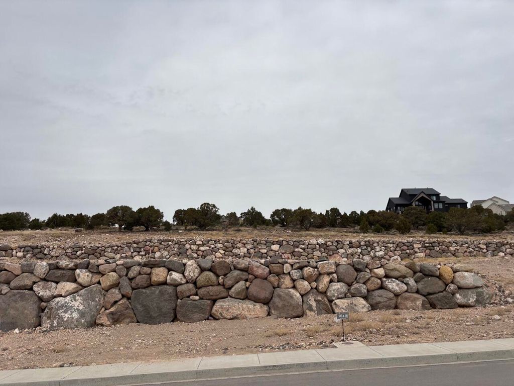 Photo of 2986 W Rock Ridge RD, Cedar City, UT 84720 (MLS # 115184)