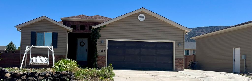 Photo of 4952 N Ashlee Circle CT N, Enoch, UT 84721 (MLS # 116405)