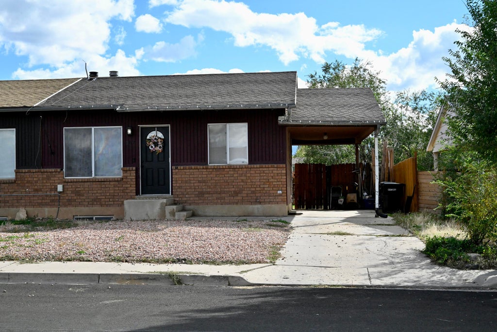 Photo of 387 W North Cedar Blvd N, Cedar City, UT 84721 (MLS # 118599)