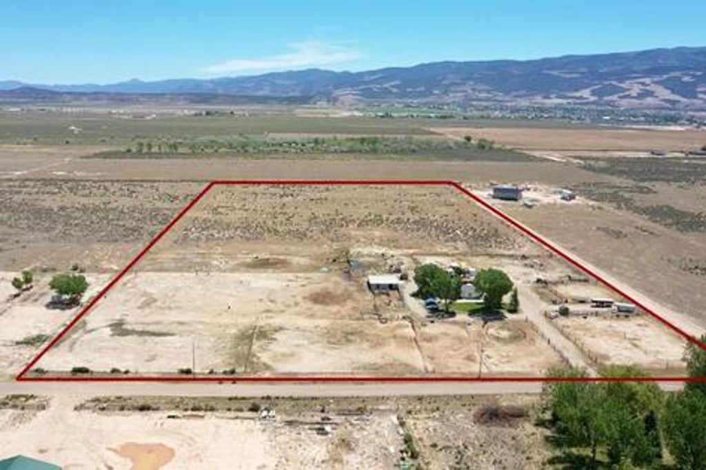 Photo of 5726 N 1700 W, Cedar City, UT 84721 (MLS # 116827)