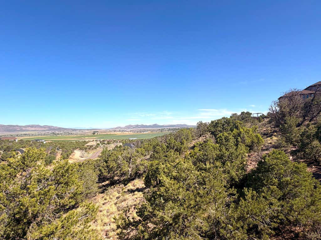 Photo of 1037 S Canyon DR, Cedar City, UT 84720 (MLS # 116829)