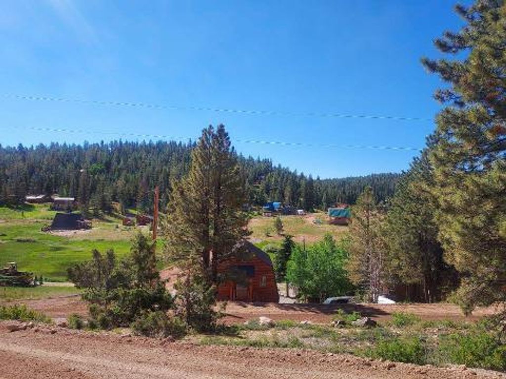 Photo of 2375 DOUGLAS Trail, Duck Creek Village, UT 84762 (MLS # 111450)