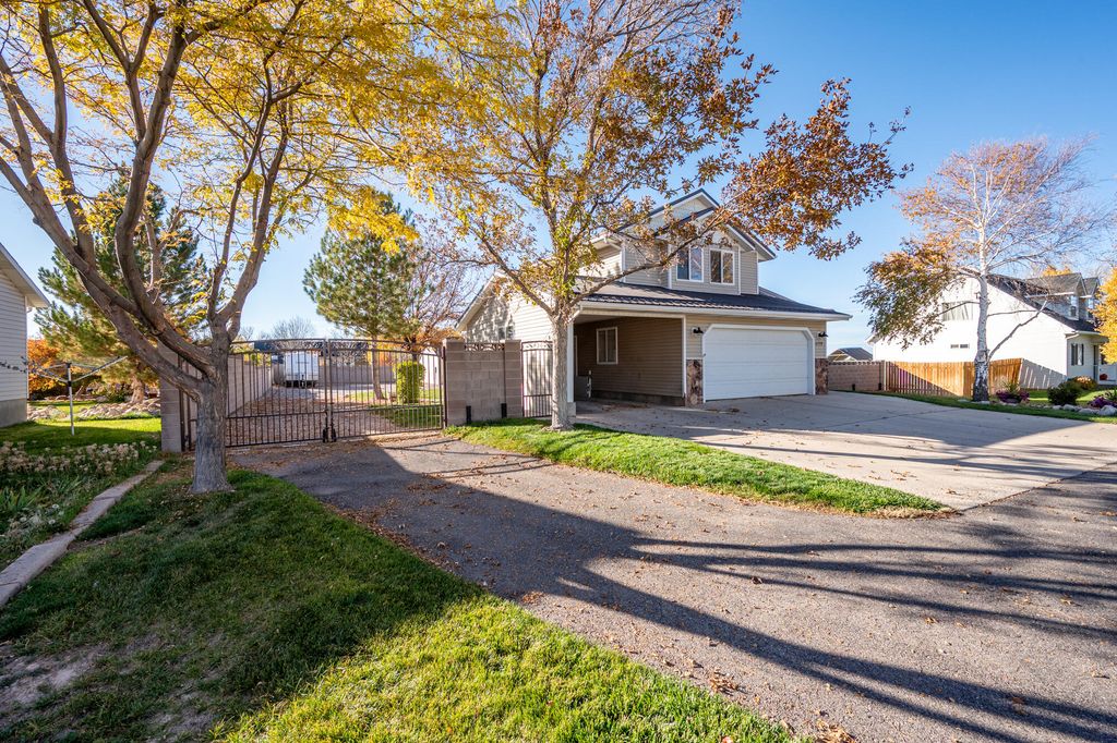 Photo of 4759 N Oregon Trail #1120 E., Enoch, UT 84721 (MLS # 113714)