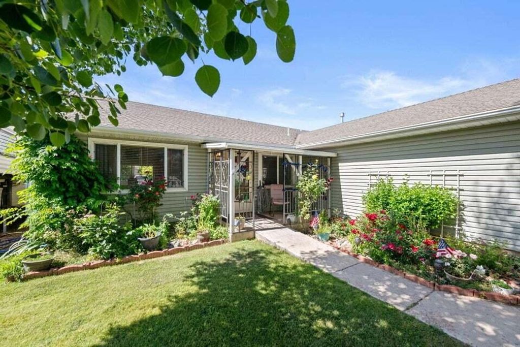 Photo of 755 W 130 N, Parowan, UT 84761 (MLS # 117130)