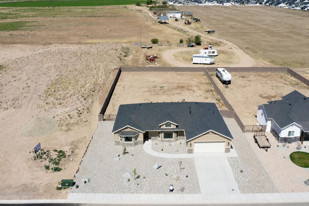 Photo of 4199 N Tomahawk DR #Lot 10 Sunview Estat, Enoch, UT 84721 (MLS # 115348)