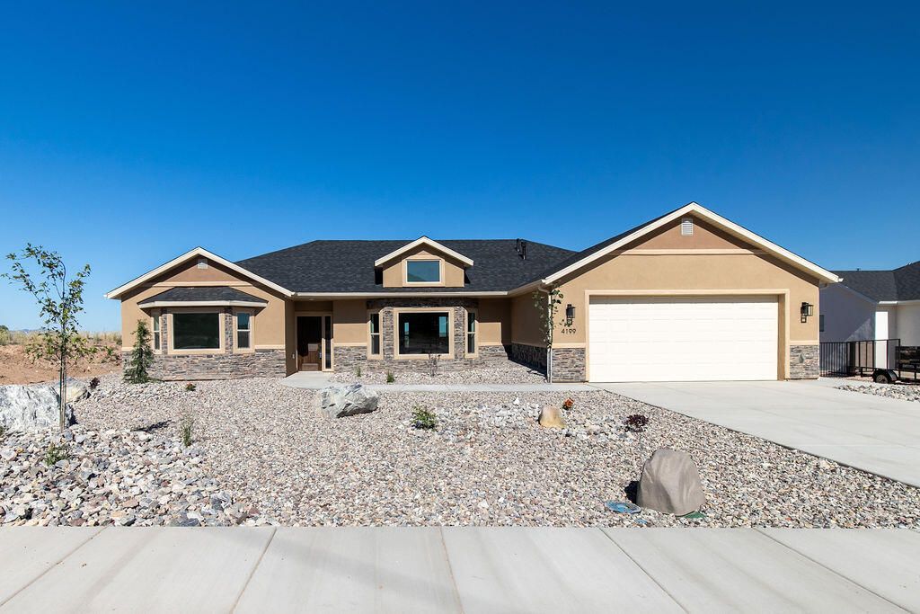 Photo of 4199 N Tomahawk DR #Lot 10 Sunview Estat, Enoch, UT 84721 (MLS # 115348)