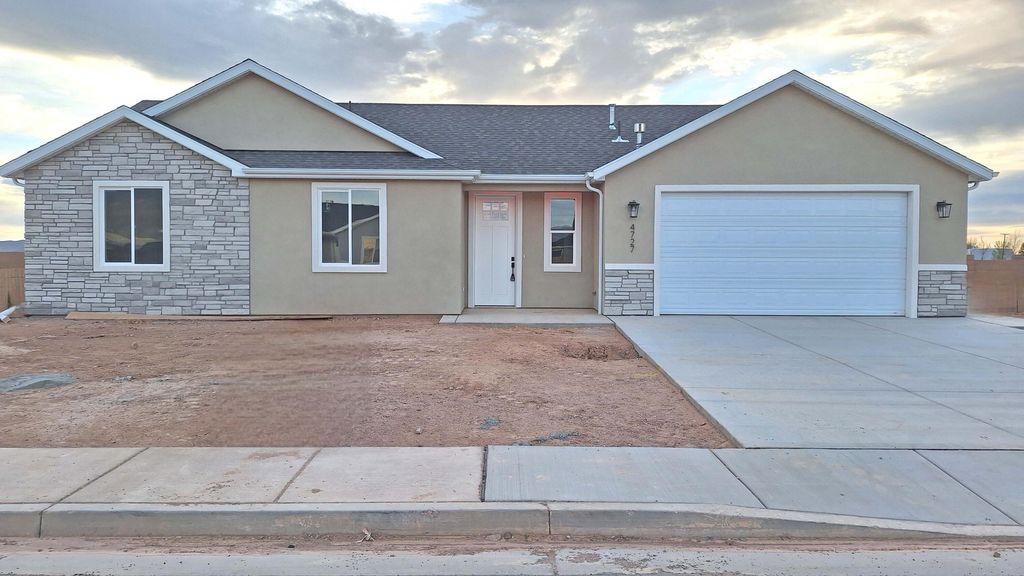 Photo of 4727 N 2675 W, Cedar City, UT 84721 (MLS # 115521)