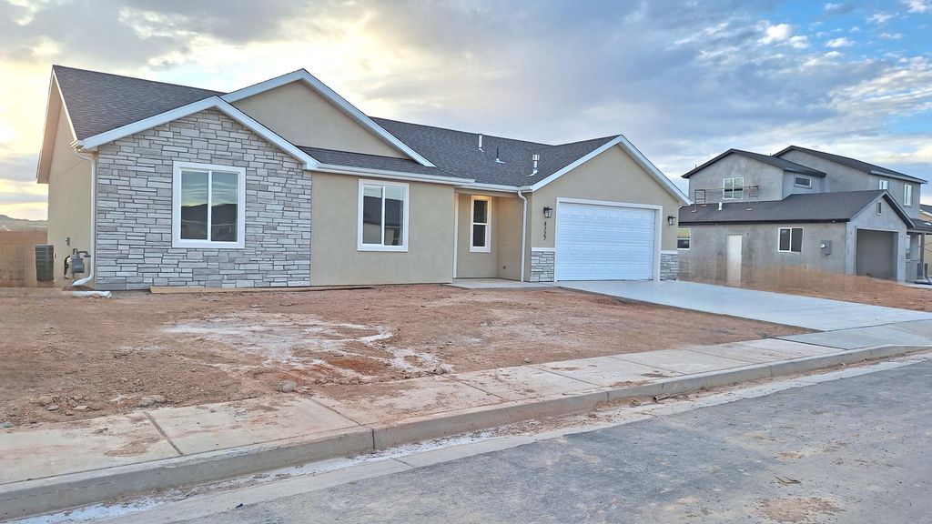 Photo of 4727 N 2675 W, Cedar City, UT 84721 (MLS # 115521)