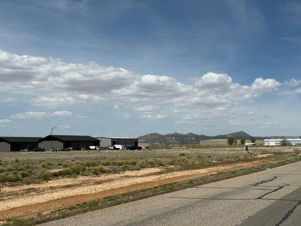 Photo of 675 North 5300 West RD, Cedar City, UT 84721 (MLS # 117964)