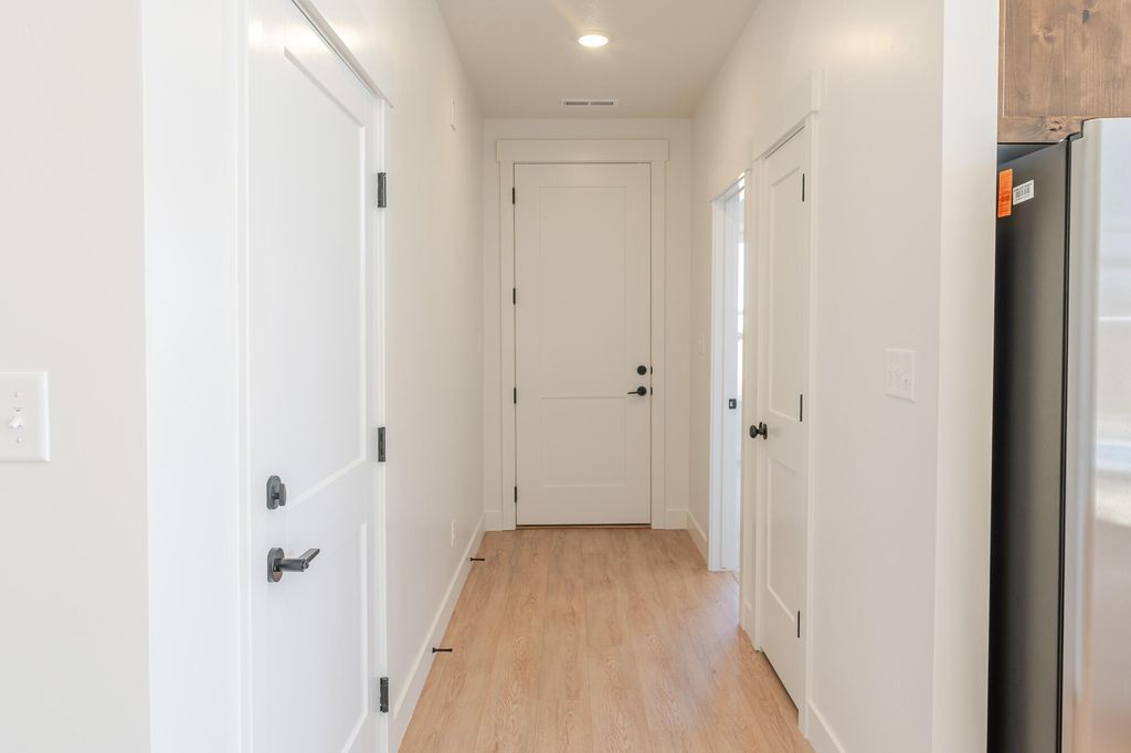 Photo of 3035 W Ekko View Loop Loop, Cedar City, UT 84721 (MLS # 115207)