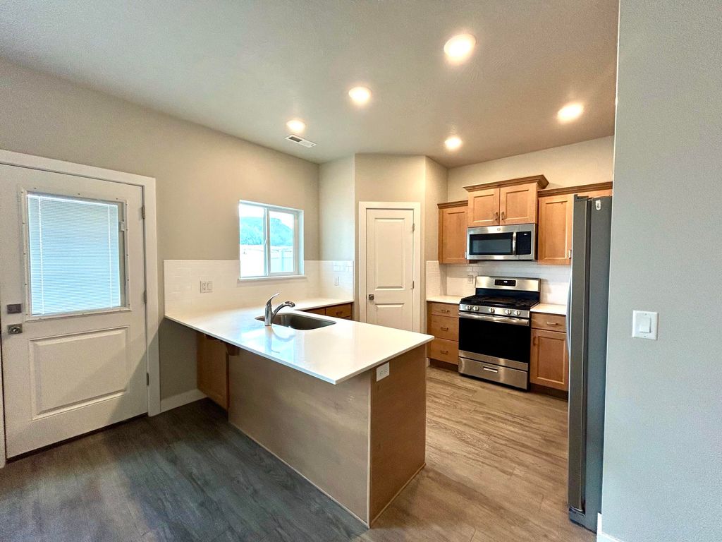 Photo of 3076 N 275 E, Cedar City, UT 84721 (MLS # 111930)