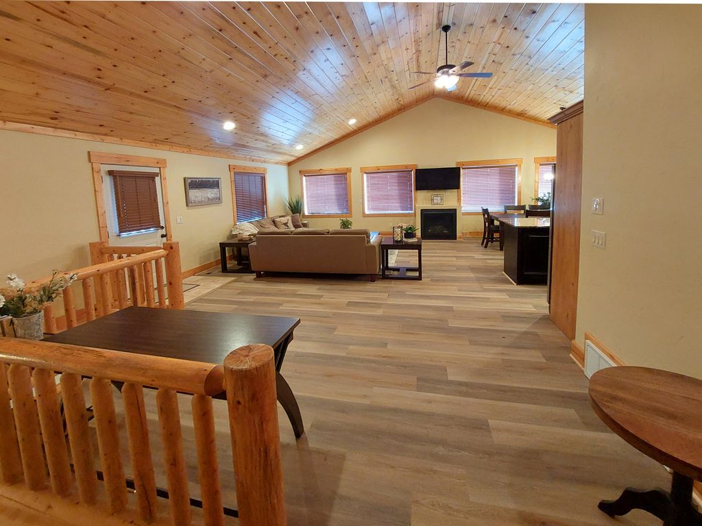 Photo of 4155 Sundance Kid LN, Duck Creek Village, UT 84762 (MLS # 112961)