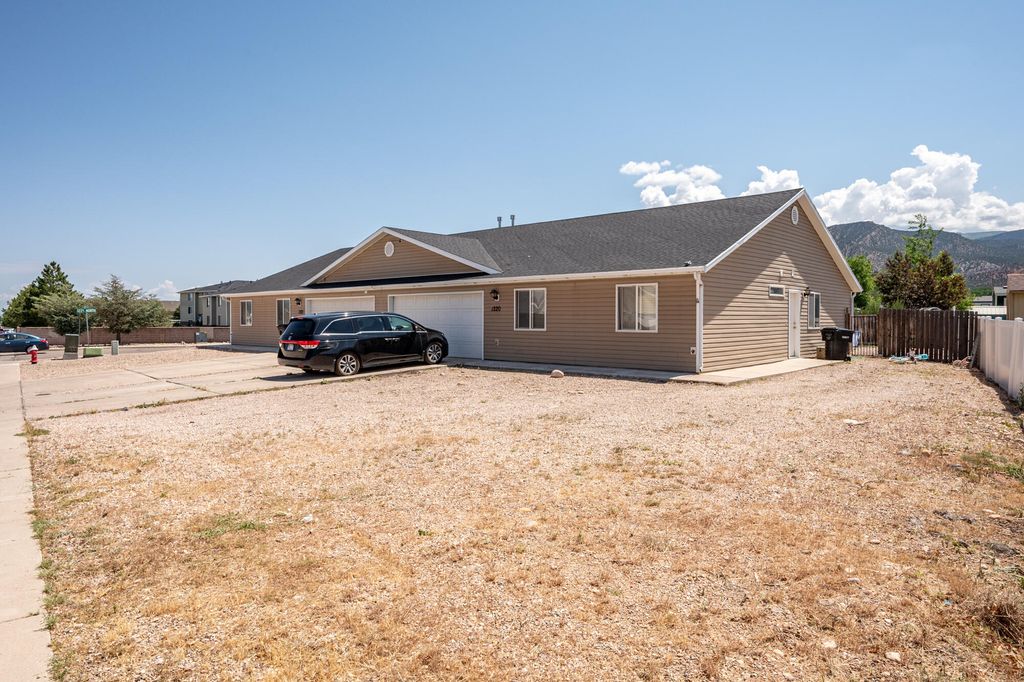 Photo of 1220 1222 N Cedar Blvd, Cedar City, UT 84721 (MLS # 111732)