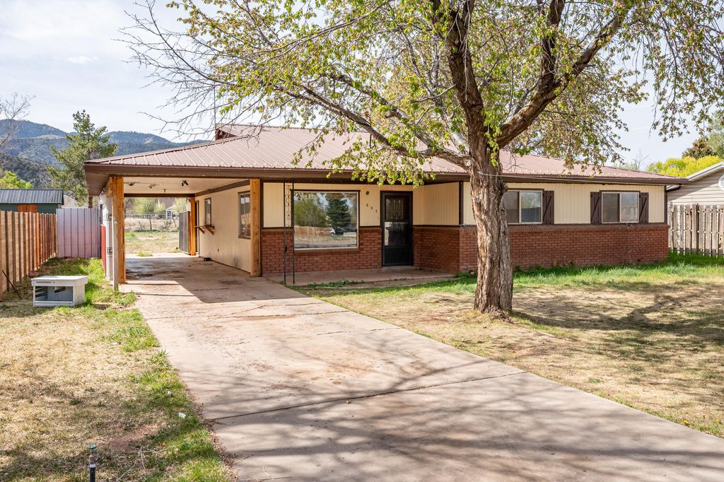 Photo of 583 W Center ST, Parowan, UT 84761 (MLS # 115666)