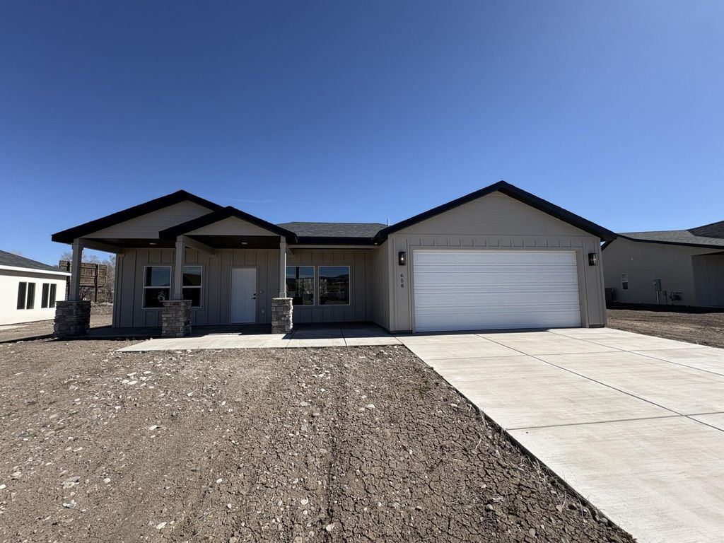 Photo of 658 N Kaycie LN, Panguitch, UT 84759 (MLS # 115241)