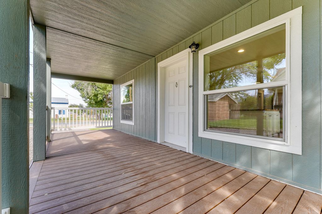 Photo of 30 N 100 W, Parowan, UT 84761 (MLS # 113191)