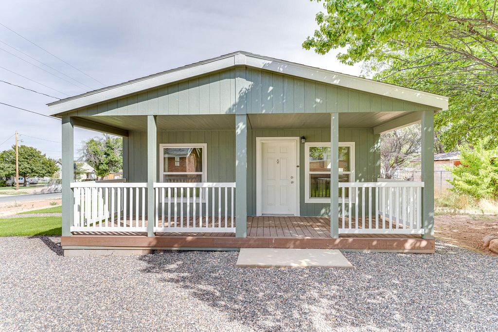 Photo of 30 N 100 E, Parowan, UT 84761 (MLS # 113191)