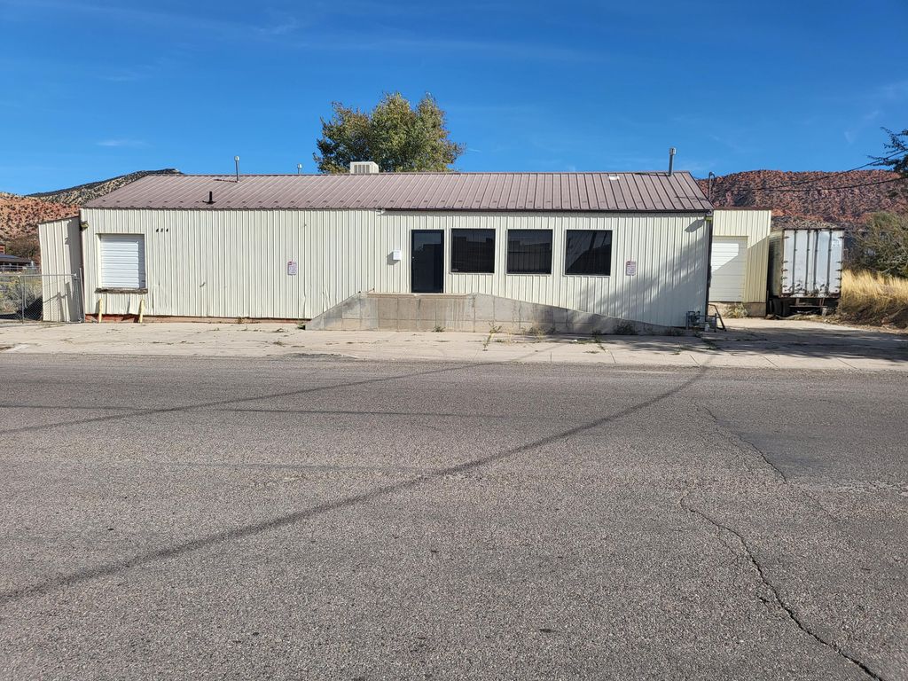 Photo of 484 N 100 W, Cedar City, UT 84721 (MLS # 111217)
