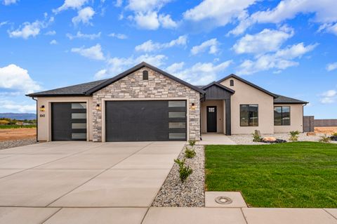 Photo of 3973 W Tatiana ST, Cedar City, UT 84721 (MLS # 113318)