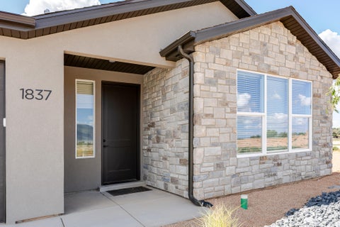 Photo of 1837 N Sea Eagle St, Cedar City, UT 84721 (MLS # 117934)