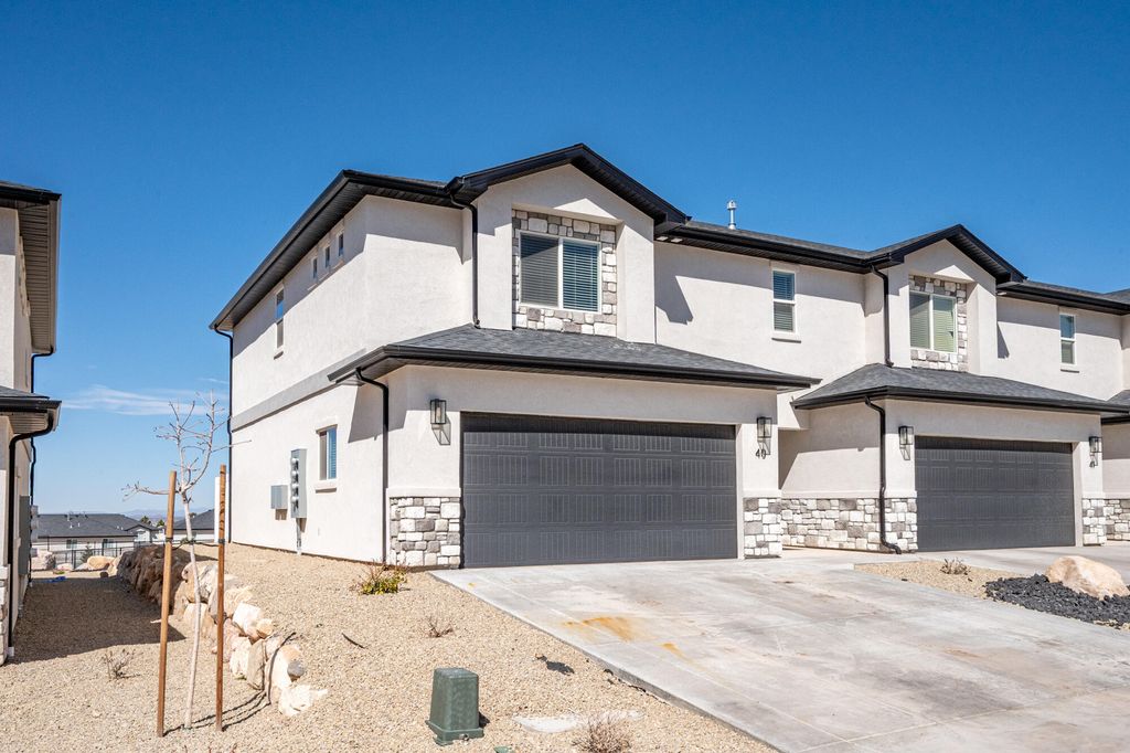 Photo of 668 E Fiddlers Cove RD #40, Cedar City, UT 84721 (MLS # 115268)