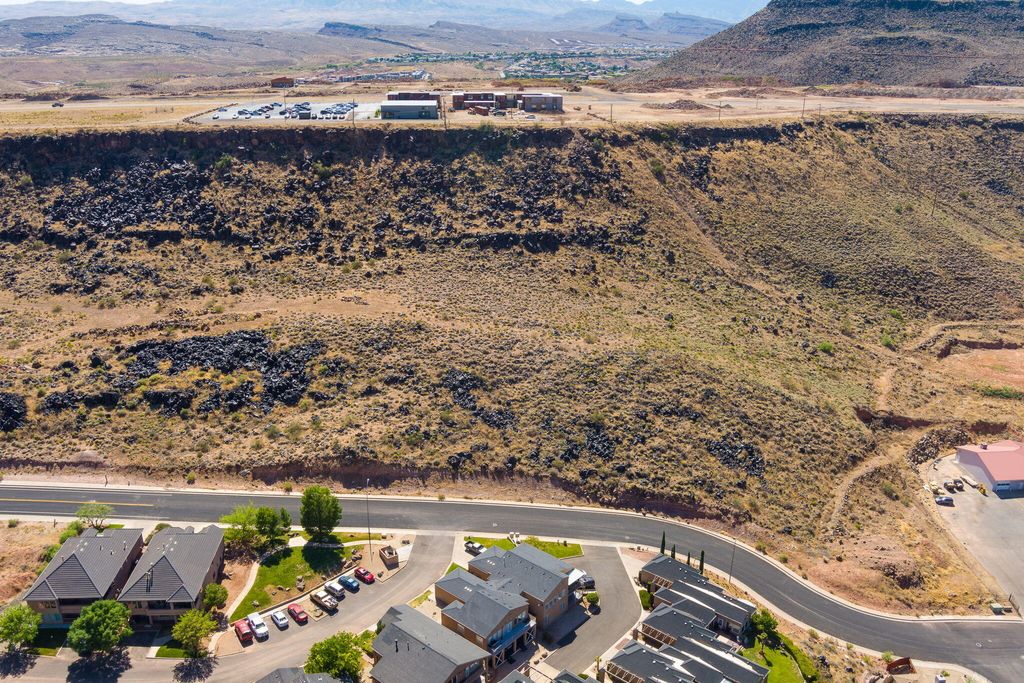 Photo of 250 W 950 S, Saint George, UT 84770 (MLS # 115560)