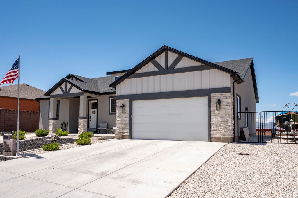 Photo of 410 S Cedar Creek DR, Cedar City, UT 84720 (MLS # 116380)