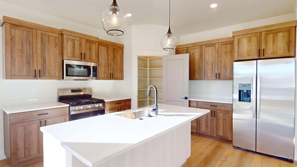 Photo of 1028 N Olesia ST, Cedar City, UT 84721 (MLS # 113194)