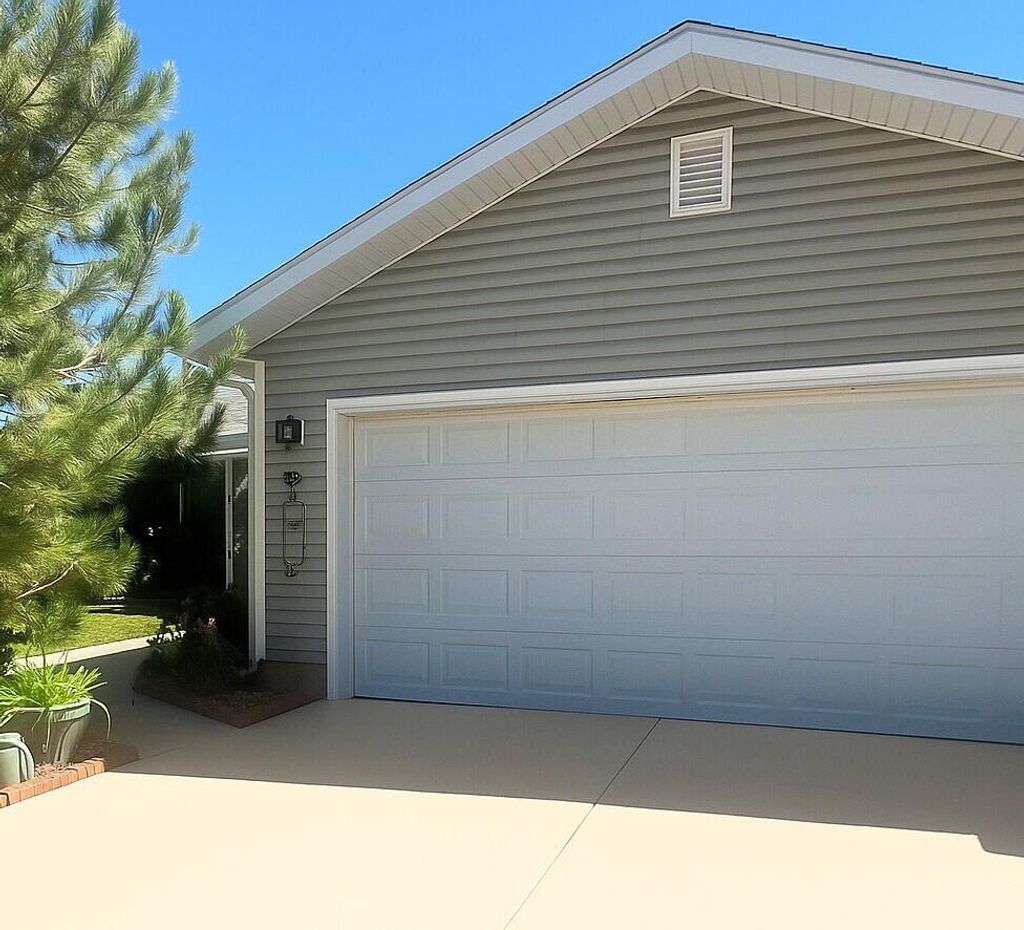 Photo of 755 W 130 North, Parowan, UT 84761 (MLS # 112704)