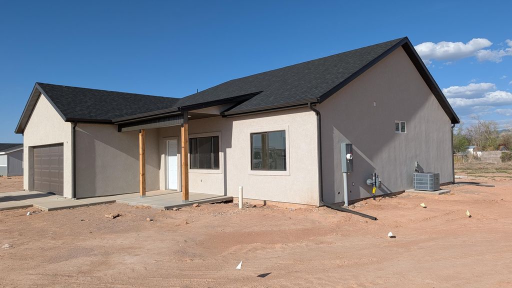 Photo of 4092 N 350 W, Cedar City, UT 84721 (MLS # 115807)