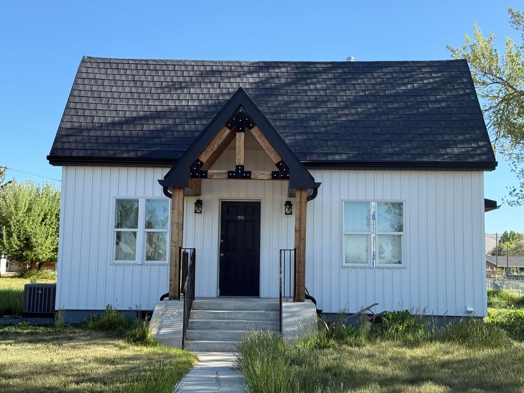 Photo of 460 W Center ST, Fountain Green, UT 84632 (MLS # 115515)