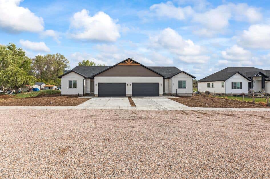 Photo of 325 W 400 N &amp; 335 W 400 N, Fillmore, UT 84631 (MLS # 117720)