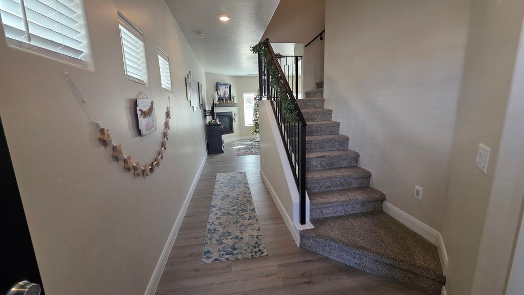 Photo of 668 E Fiddlers Cove DR #39, Cedar City, UT 84721 (MLS # 114047)