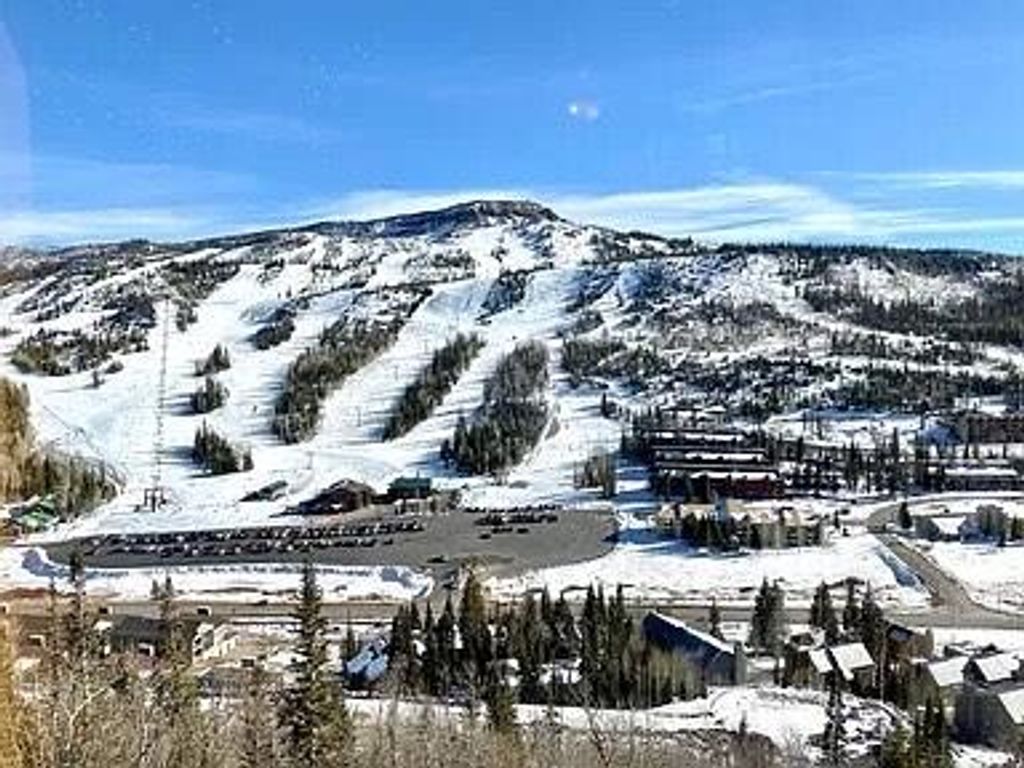 Photo of 278 W Pine Hurst St, Brian Head, UT 84719 (MLS # 107571)