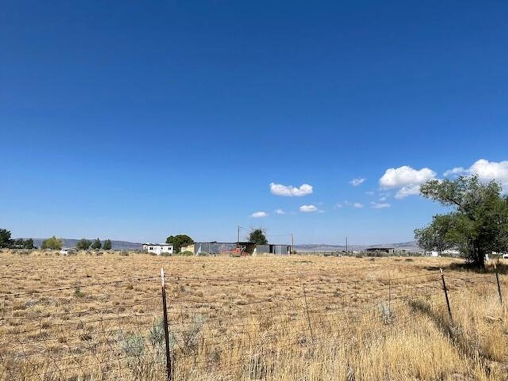 Photo of 100 W 700 N, Parowan, UT 84761 (MLS # 112898)
